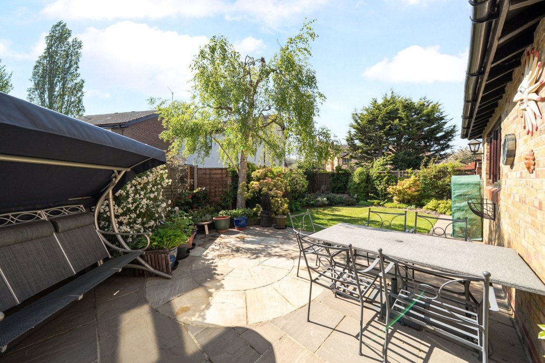 House in Godalming, England 4 - 17758066