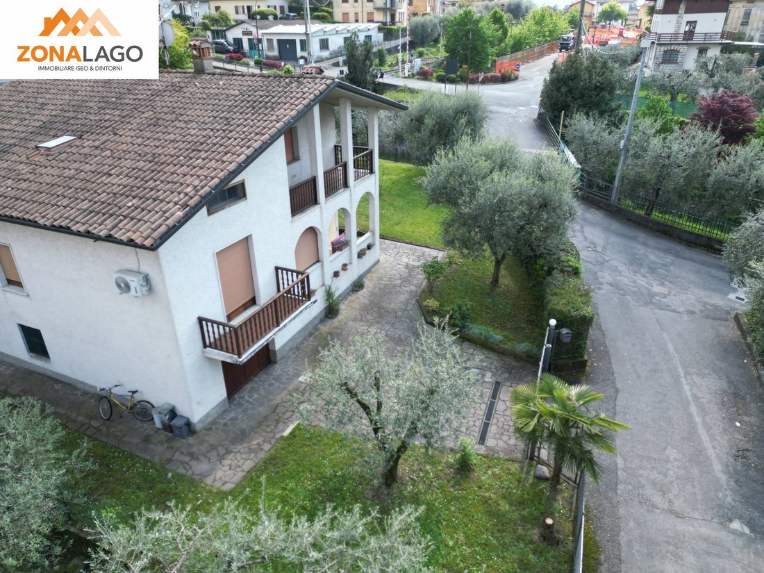 House in Sulzano, Lombardy, Italy 4 - 17739650