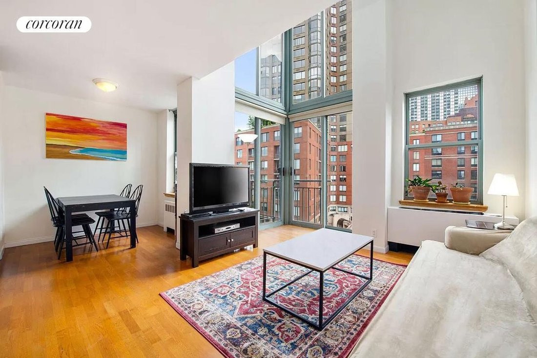 Condo in New York, New York, United States 1 - 17757195
