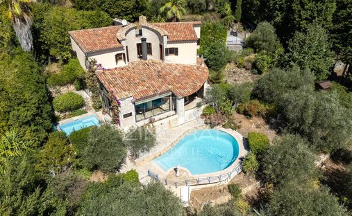 Maison à Nord, Peymeinade, France 1