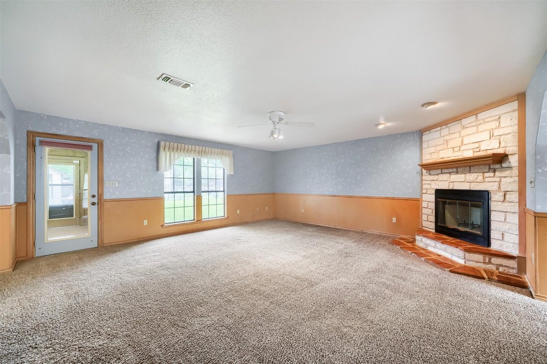 House in Marble Falls, Texas, United States 5 - 17755655
