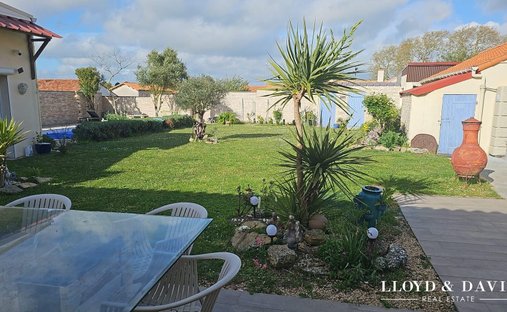 House in Villeneuve-en-Retz, Pays de la Loire, France 1