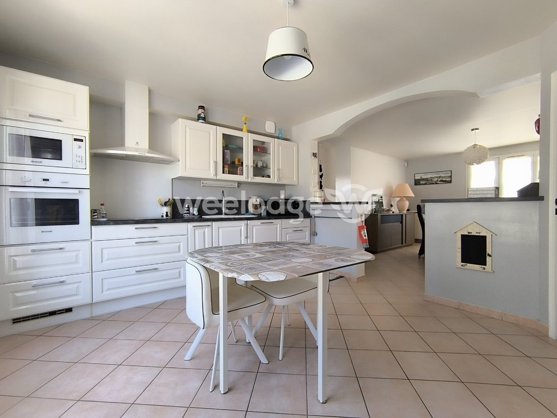 House in Conflans-Sainte-Honorine, Ile-de-France, France 3 - 17761431