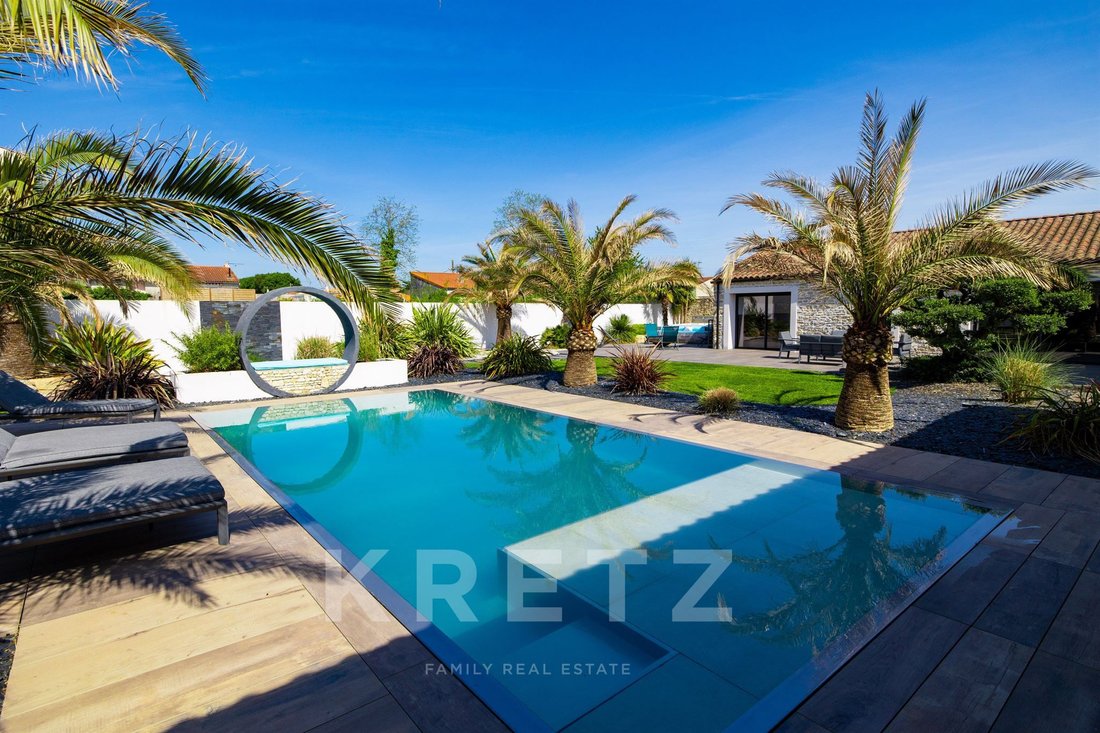 House in Centre Ville, La Rochelle, France 4 - 17763028