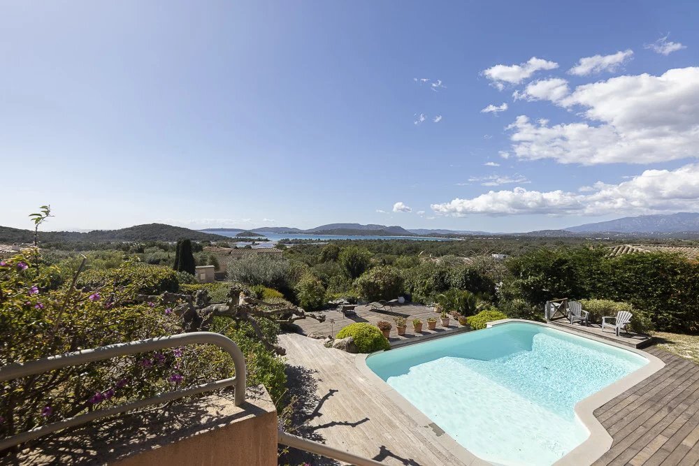 Villa en Porto-Vecchio, Córcega, Francia 1 - 17755187