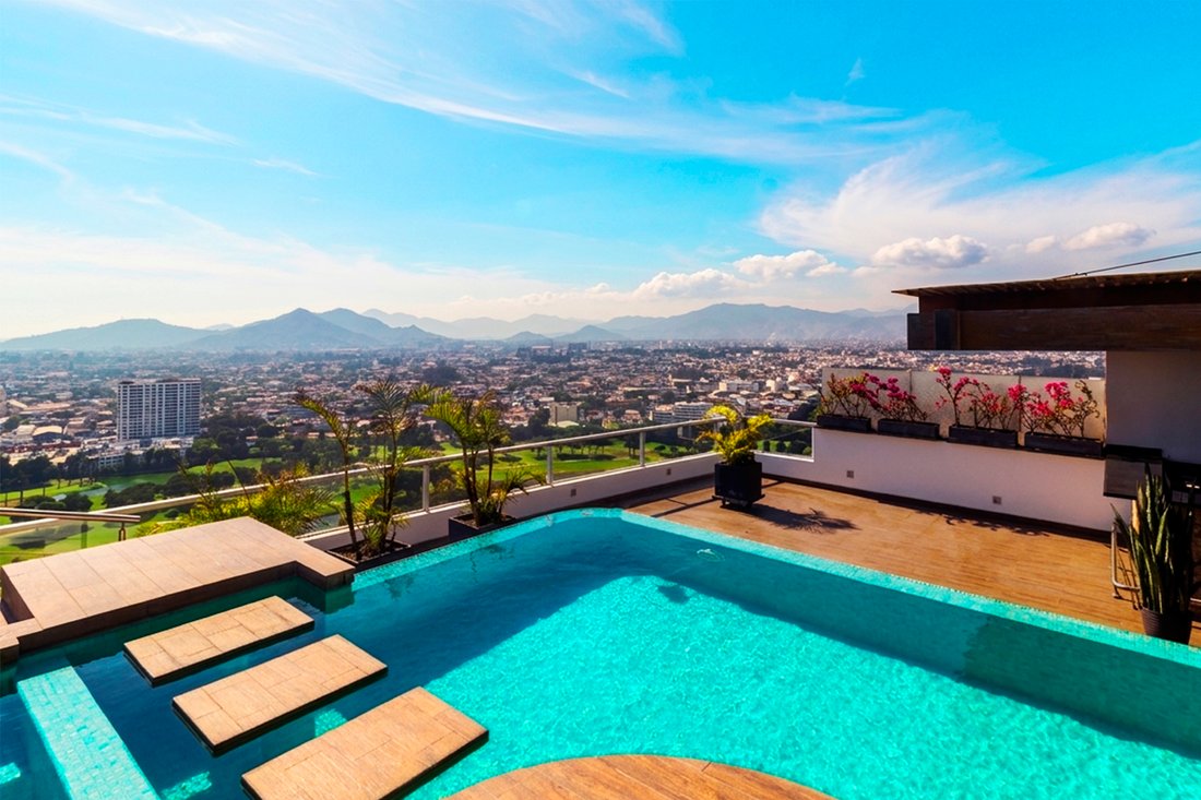 Apartment in Santiago de Surco, Metropolitan Municipality of Lima, Peru 4 - 17762803