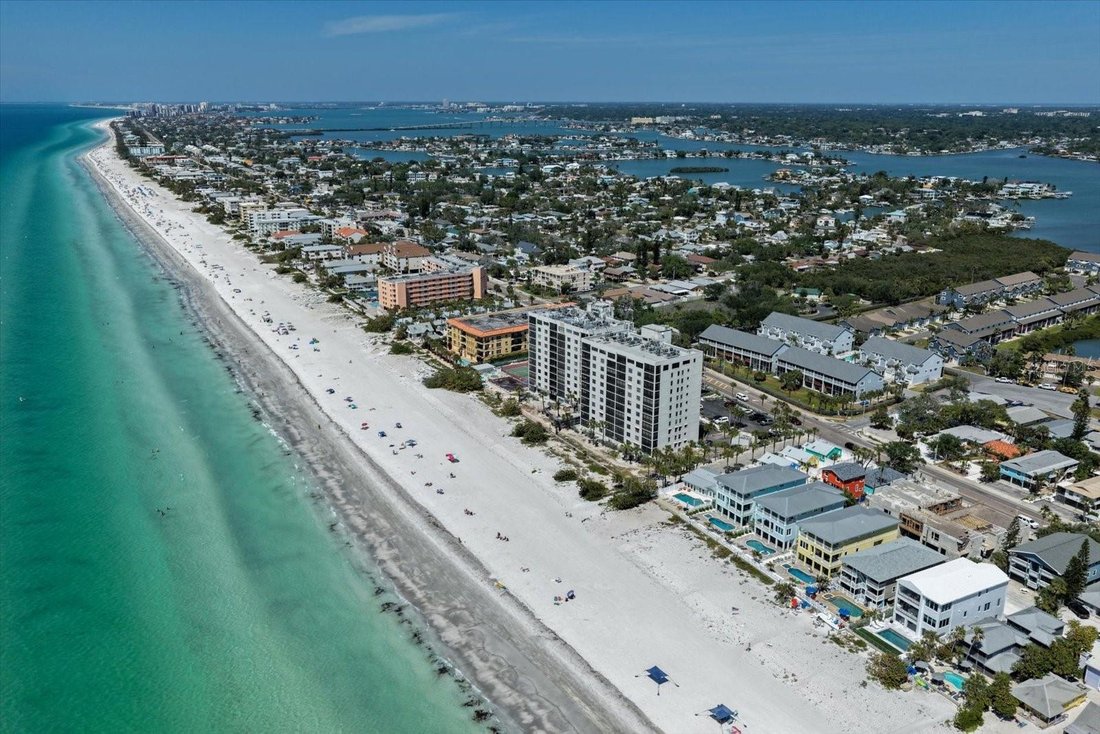 Condo in Indian Shores, Florida, United States 1 - 17761986