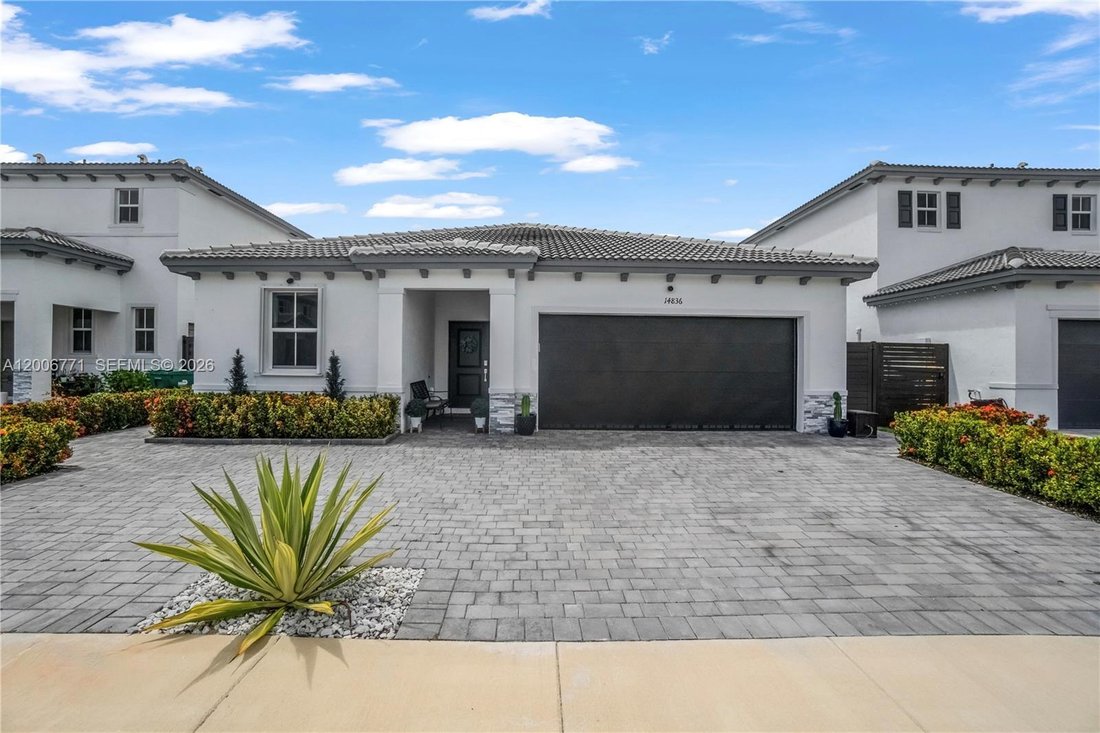 House in Miami, Florida, United States 1 - 17758406