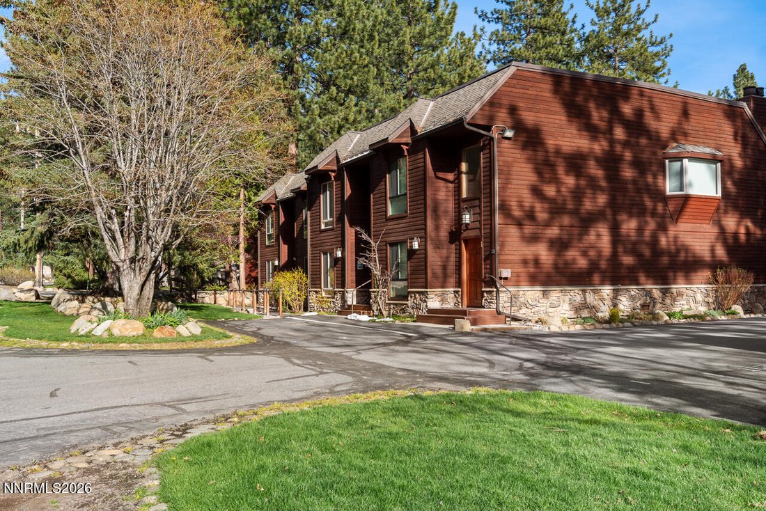 Condo in Incline Village, Nevada, United States 1 - 17758272
