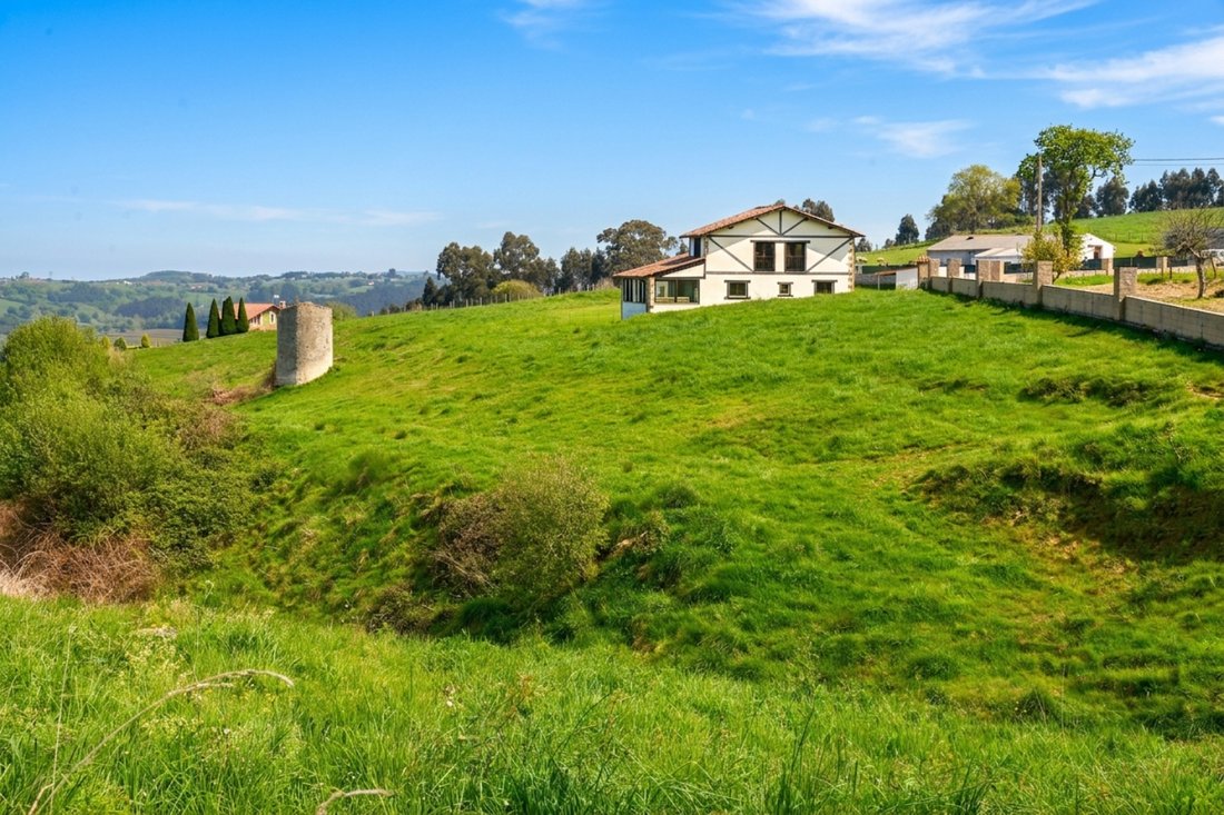 Country House in San Vicente de la Barquera, Cantabria, Spain 1 - 17698588