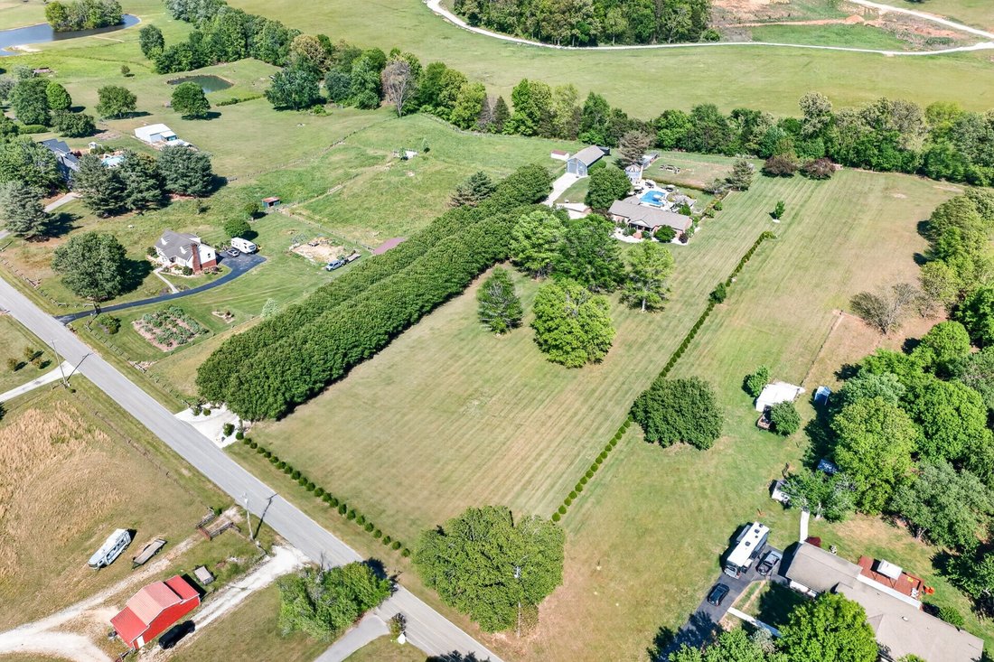 House in Cookeville, Tennessee, United States 5 - 17758931