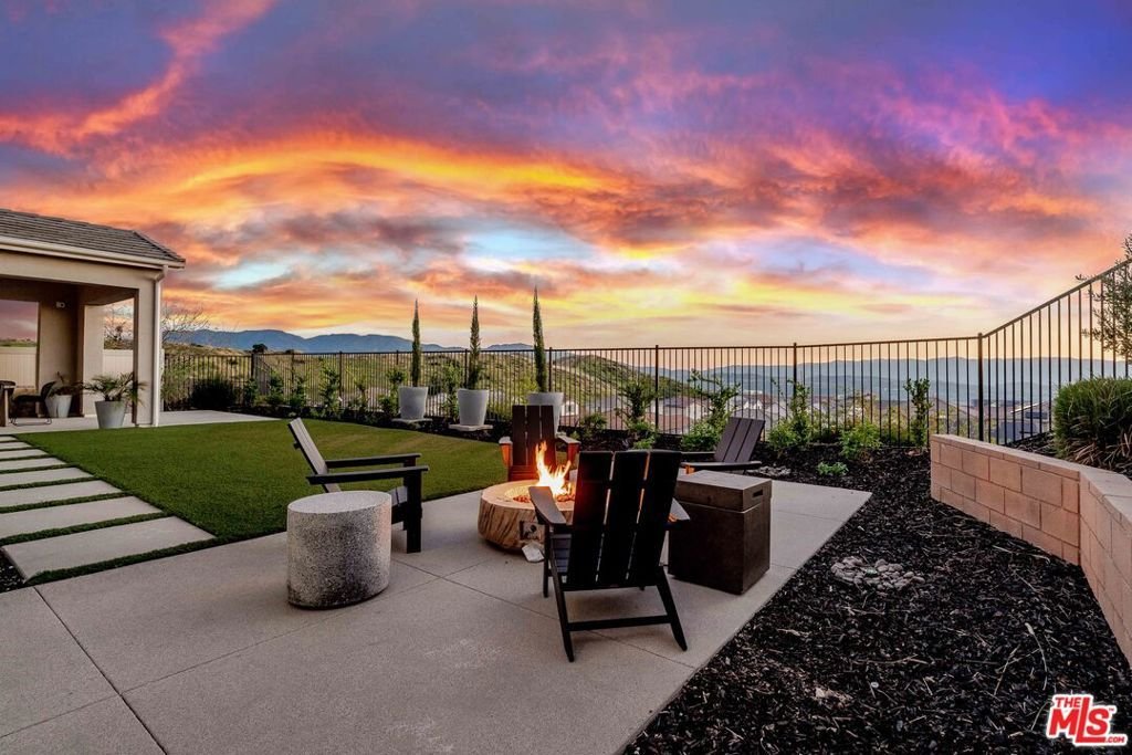 House in Santa Clarita, California, United States 2 - 17762167