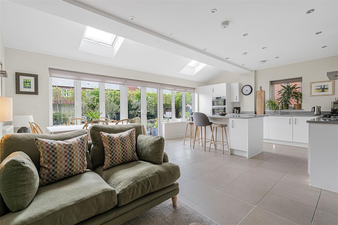 House in Oxfordshire, England 3 - 17762146