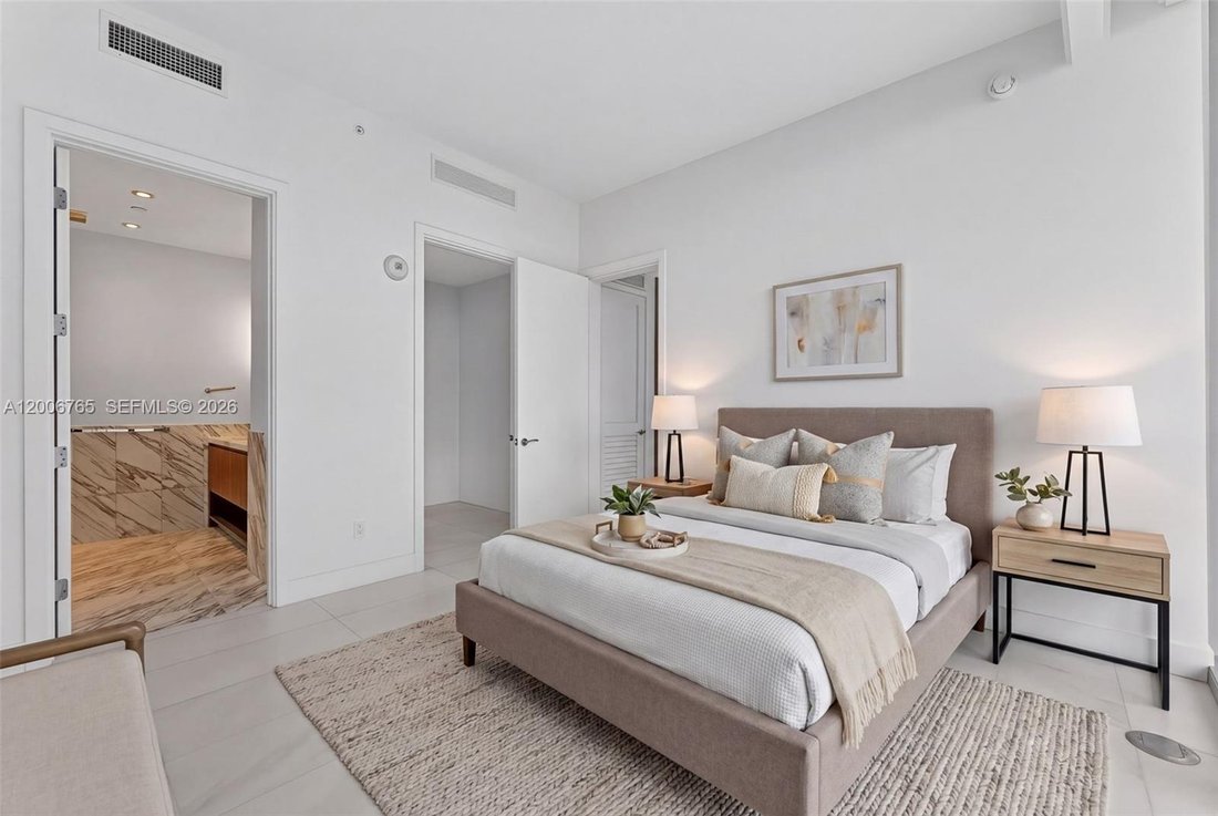 Condo in Miami, Florida, United States 5 - 17756419
