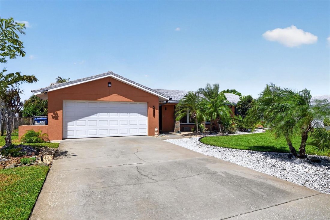 House in St. Petersburg, Florida, United States 3 - 17694707