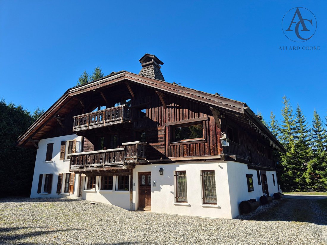 Chalet in Megève, Auvergne-Rhône-Alpes, France 2 - 16622152