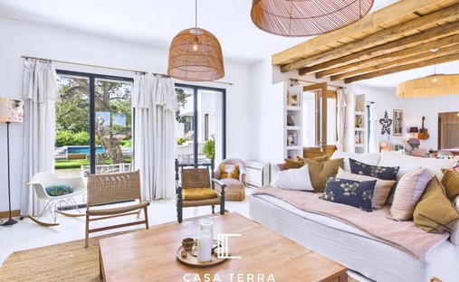 Villa in Zonza, Corsica, France 1