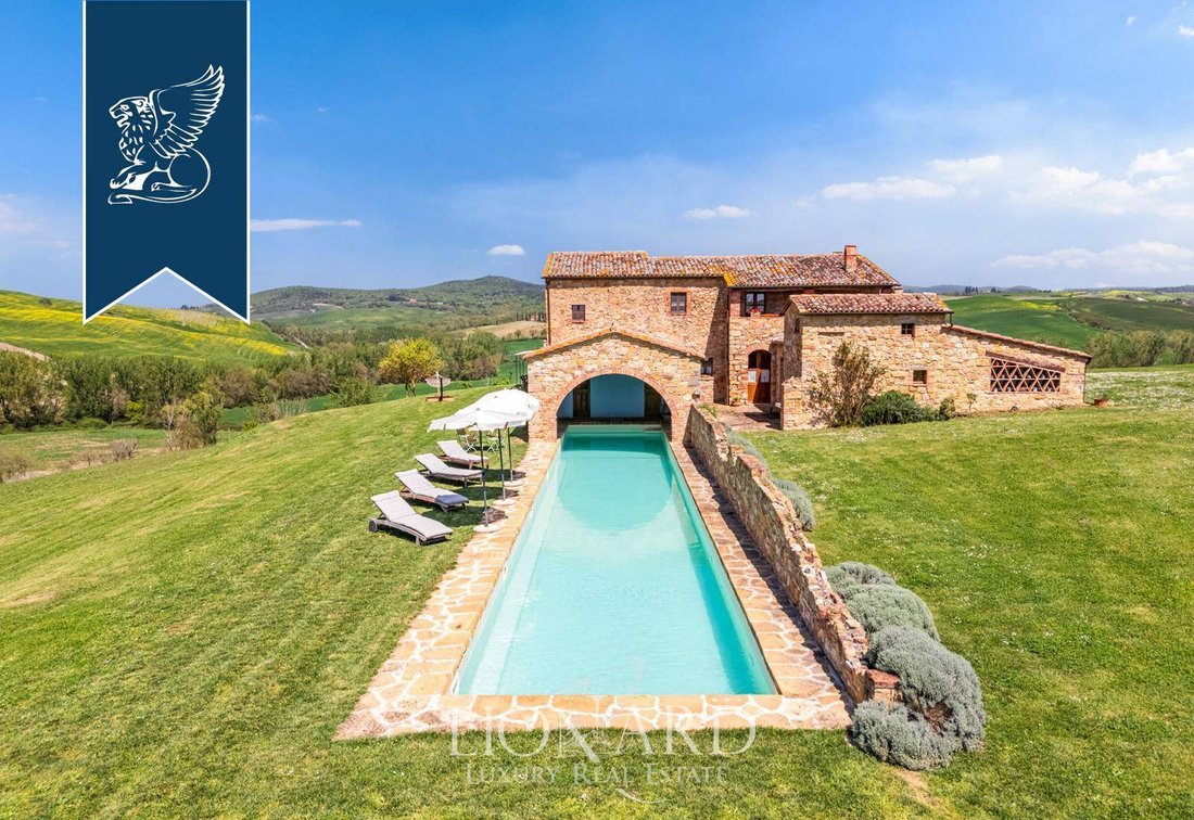 Villa in Pienza, Tuscany, Italy 2 - 15901808