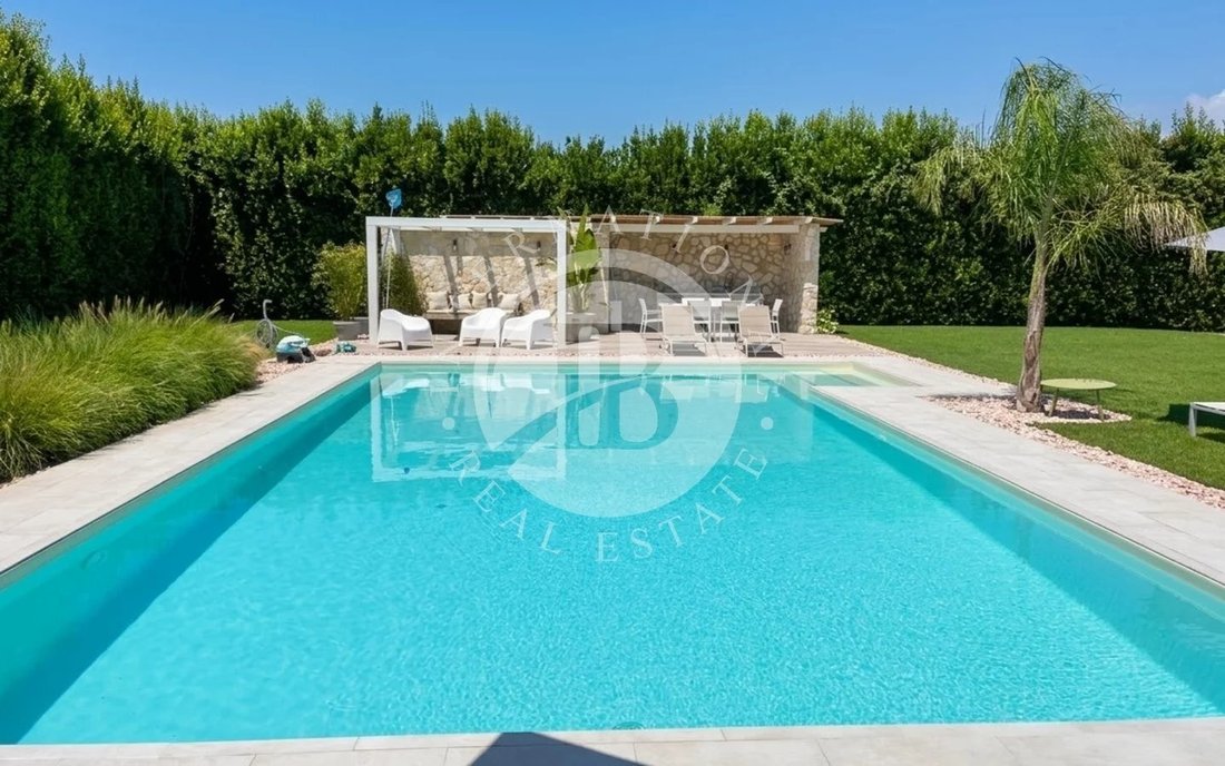 Villa in Pietrasanta, Tuscany, Italy 4 - 17758672