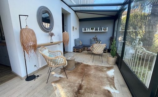 House in Beaulieu, Perigueux, France 1