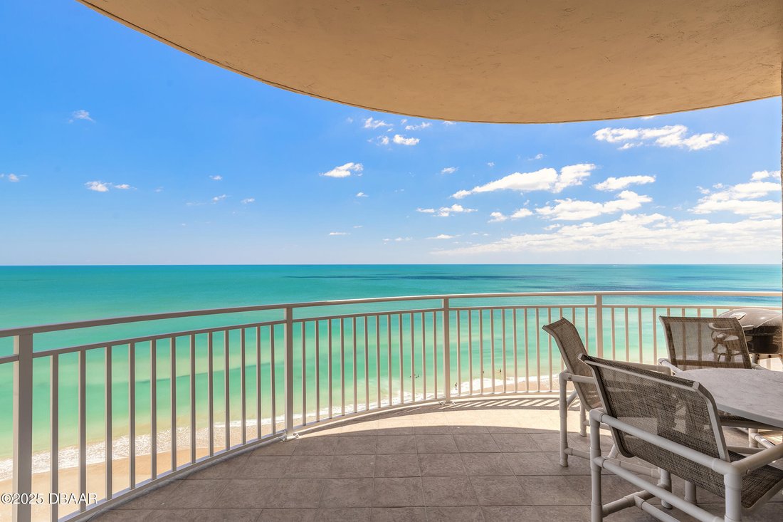 Condo in Daytona Beach, Florida, United States 2 - 17755381