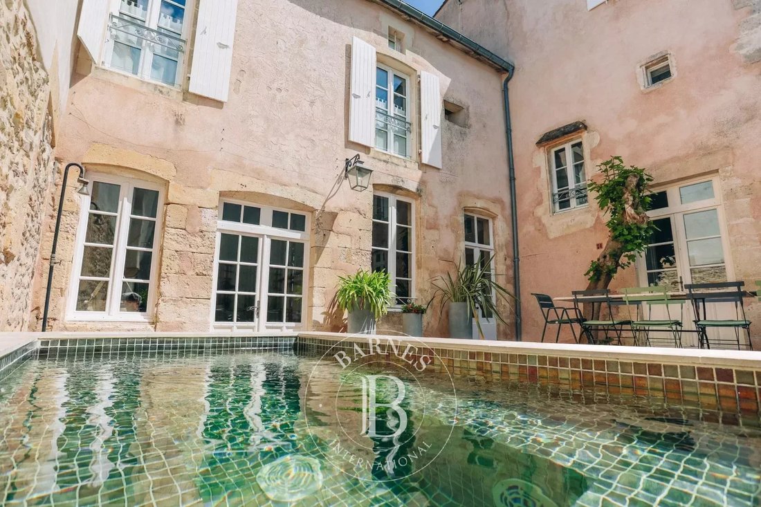 House in Saint-Martin-de-Ré, Nouvelle-Aquitaine, France 1 - 17757080