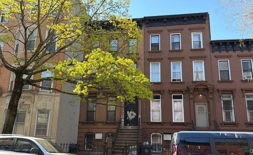 House in New York, New York, United States 1