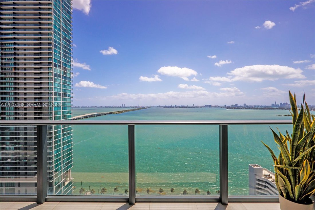 Condo in Miami, Florida, United States 1 - 17758374