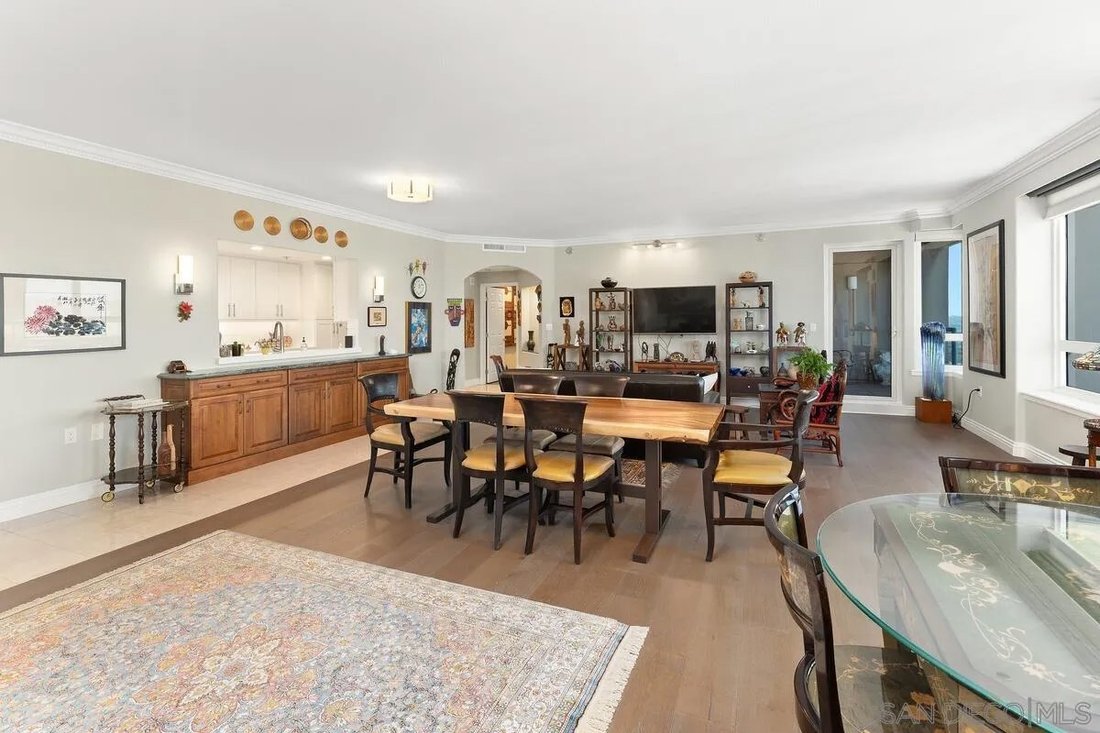 Condo in San Diego, California, United States 5 - 17762440