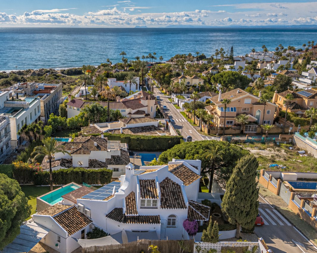 House in Marbella, Andalusia, Spain 1 - 17738437