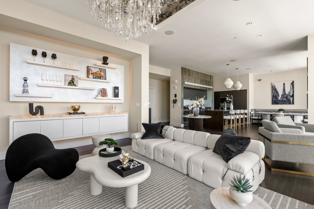 Condo in Boston, Massachusetts, United States 5 - 17762815