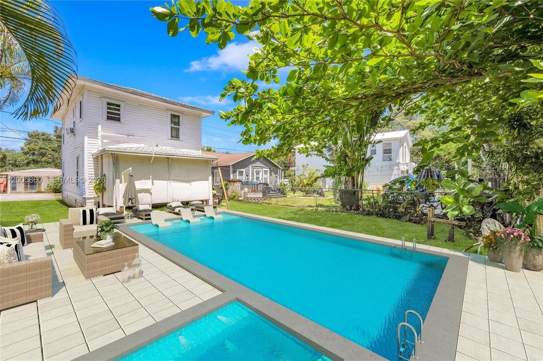House in Miami, Florida, United States 4 - 17758396