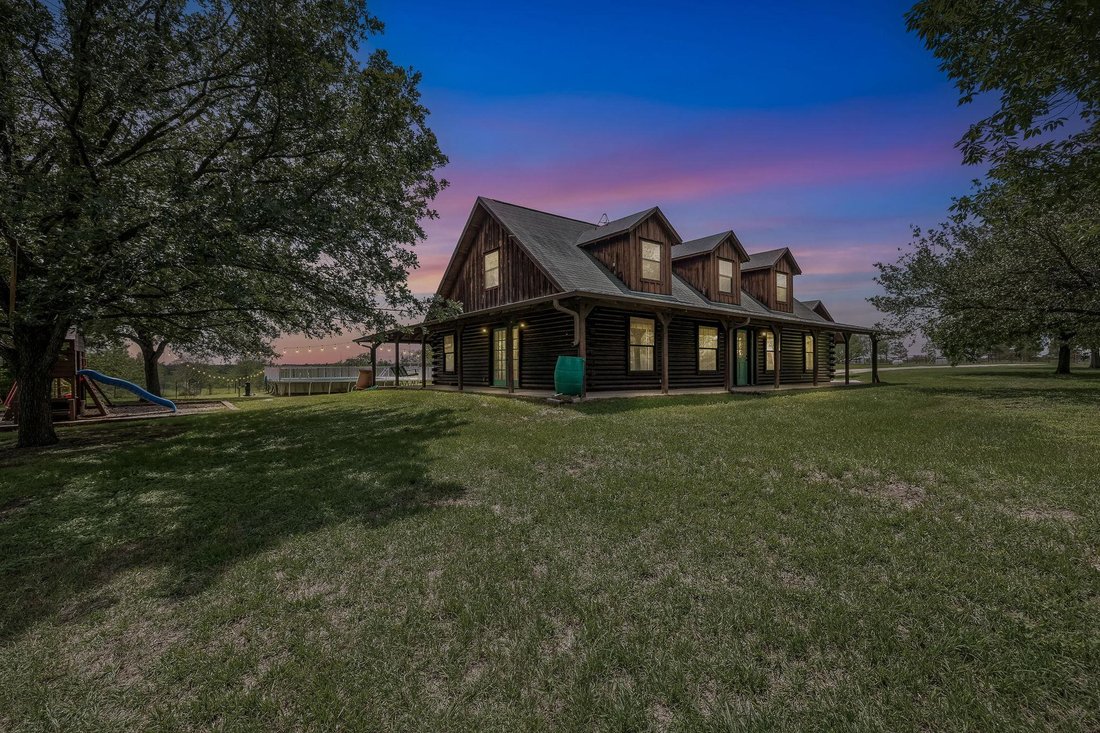 Casa en Elgin, Texas, Estados Unidos 4 - 17755704