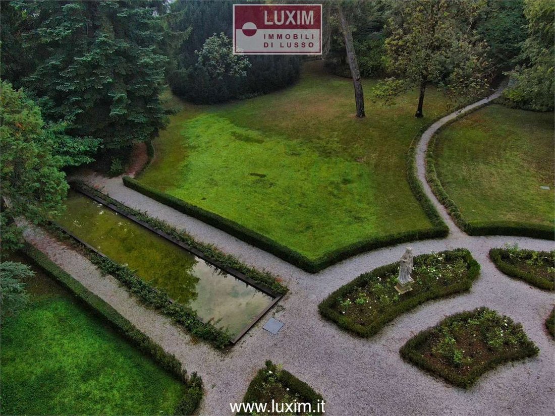 Villa in Spresiano, Veneto, Italy 5 - 17758179