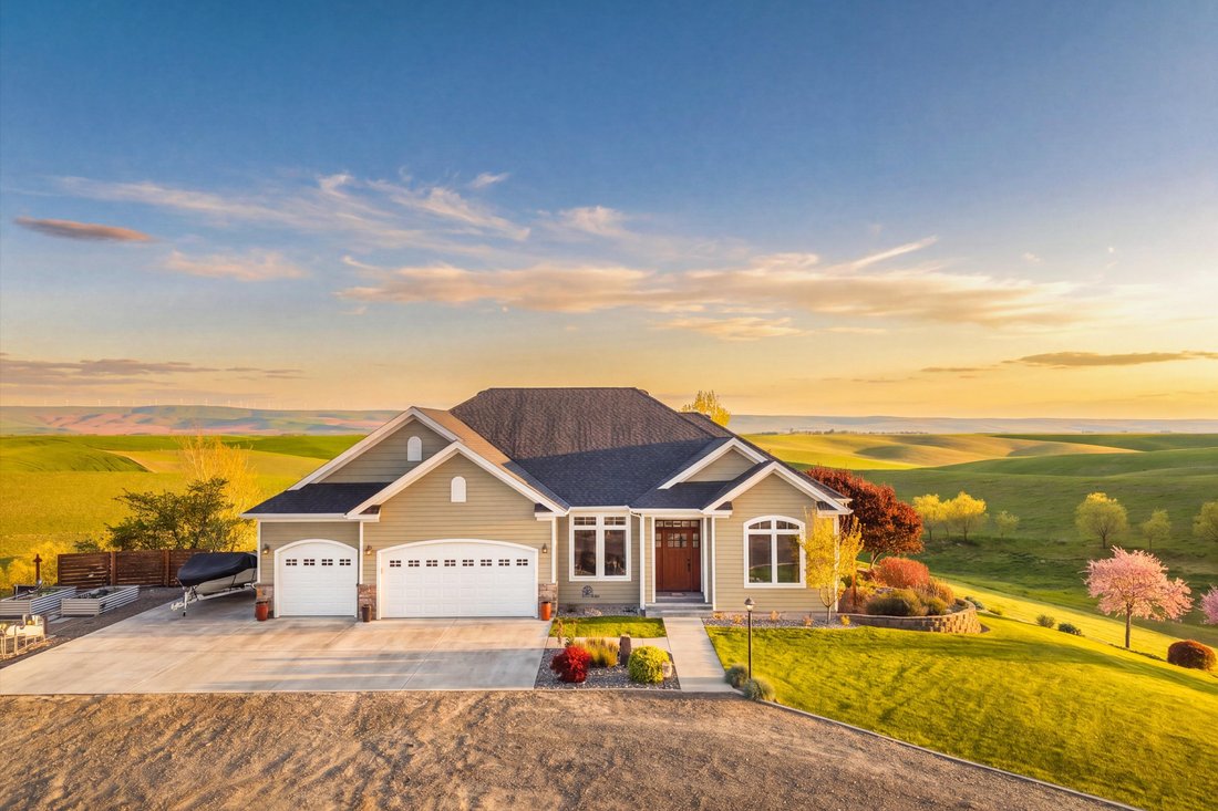House in Walla Walla, Washington, United States 1 - 17757024