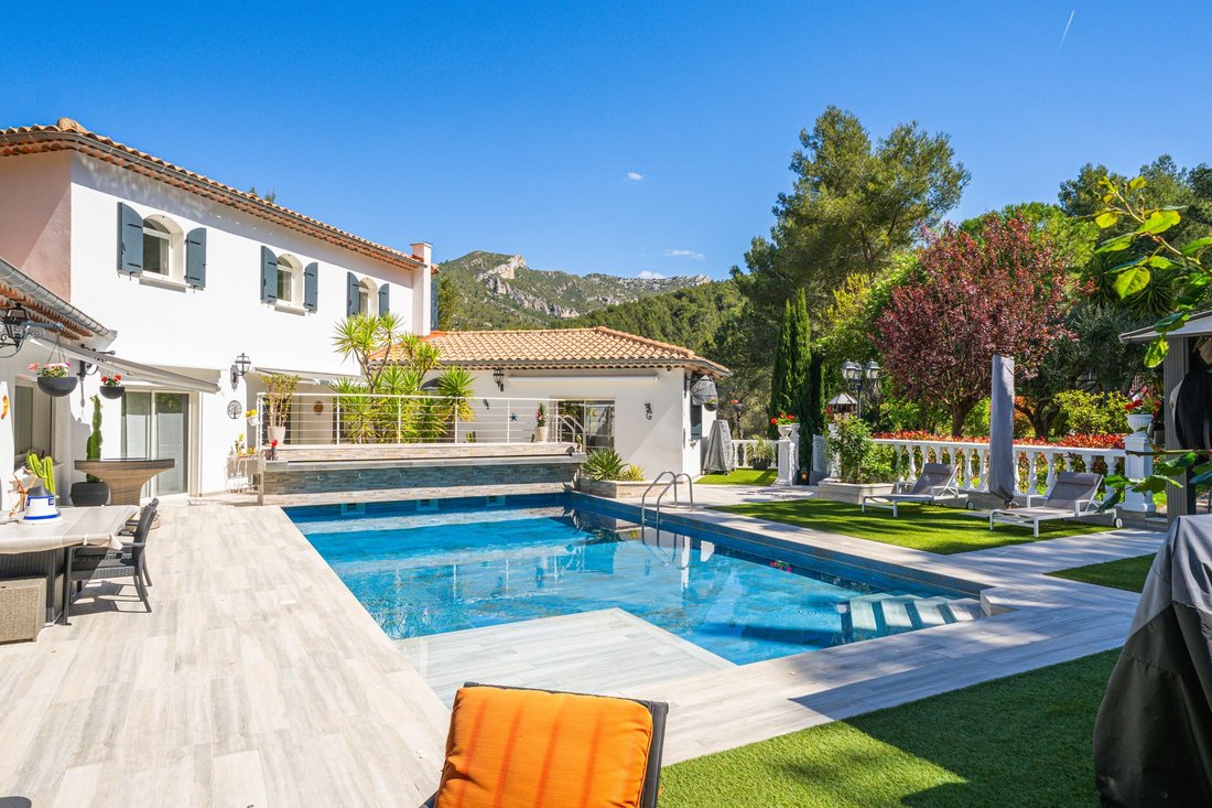 House in Est, Gemenos, France 1 - 17760389