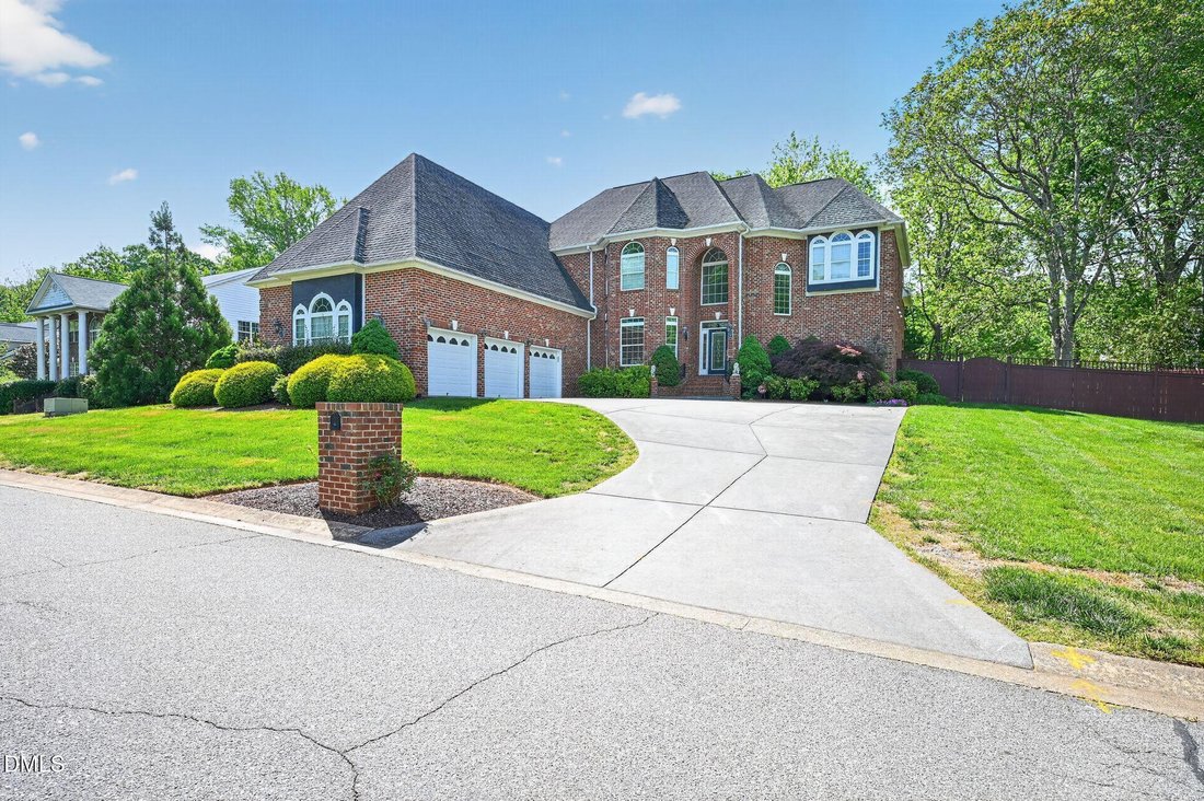 House in Hillsborough, North Carolina, United States 1 - 17754915
