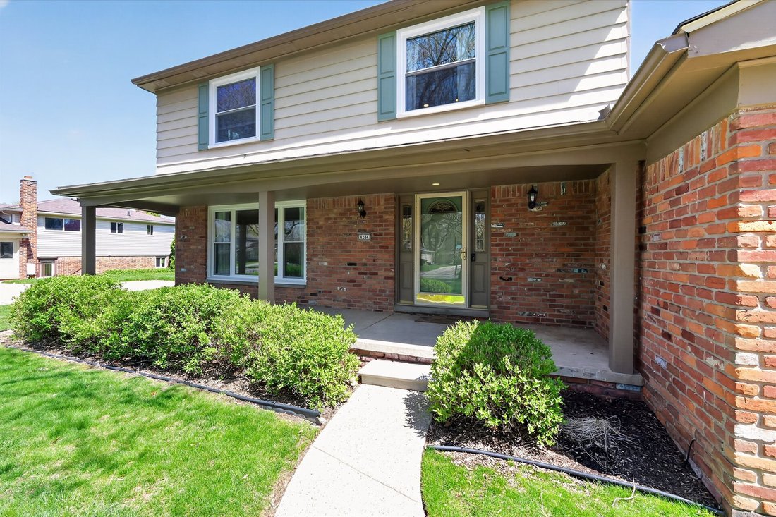 House in Troy, Michigan, United States 3 - 17728633