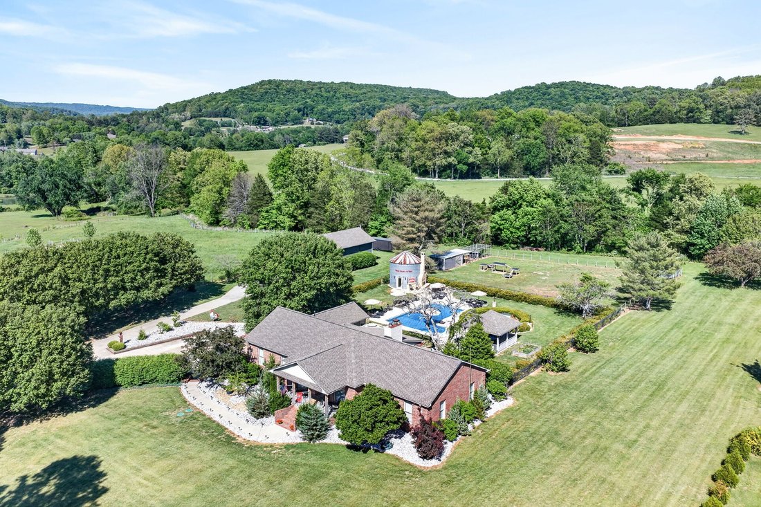 House in Cookeville, Tennessee, United States 3 - 17758931