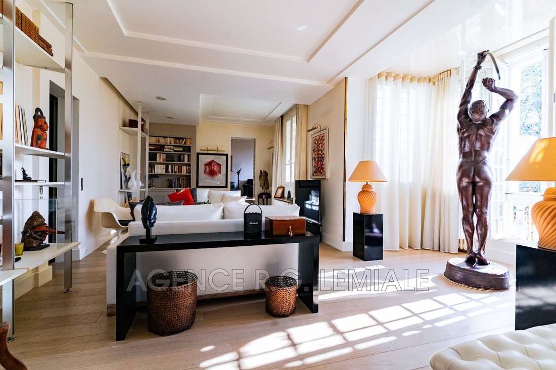 Villa in Chateau, Maisons-Laffitte, France 5 - 17756253