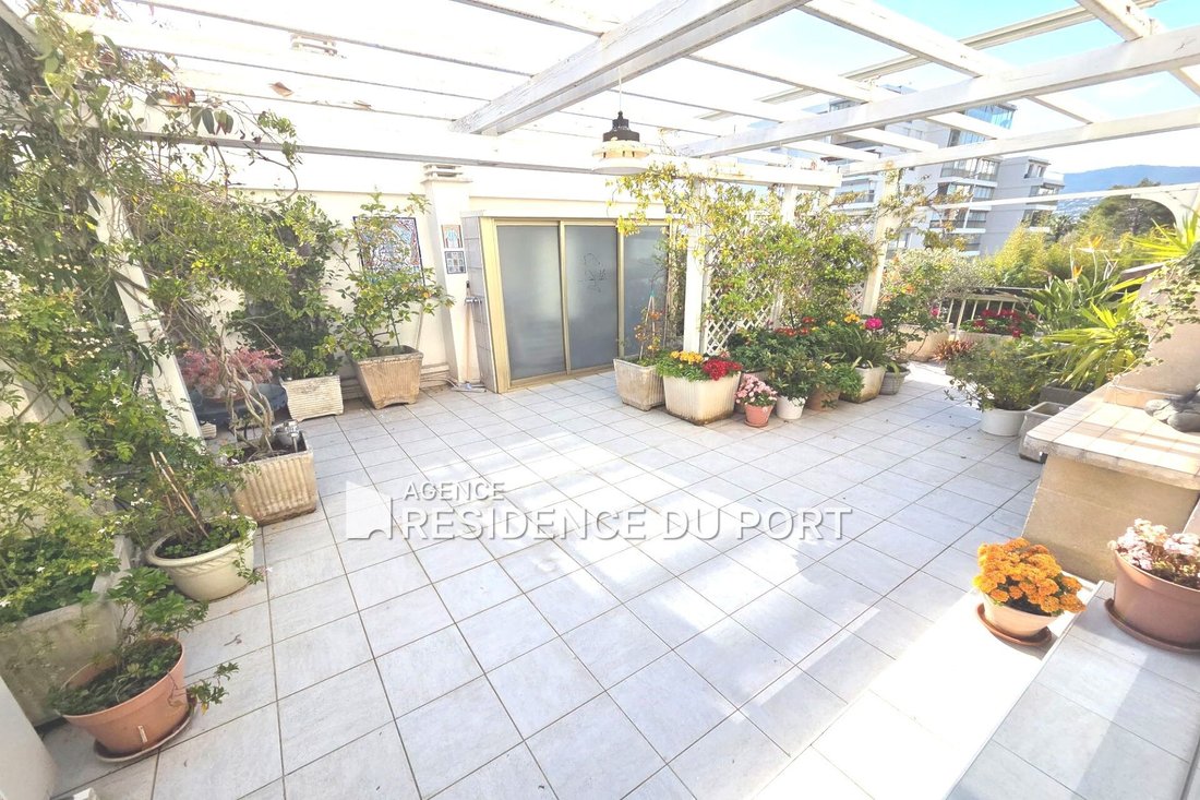 Apartment in Le Cottage, Mandelieu-la-Napoule, France 1 - 17756283