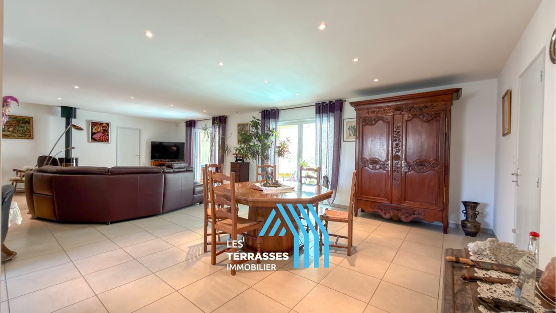 Villa in Ville-Basse, Montelimar, France 5 - 17761382