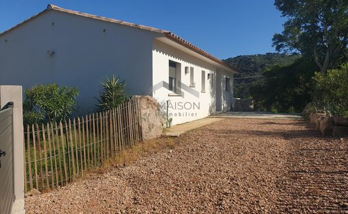 Villa in Sotta, Corsica, France 1