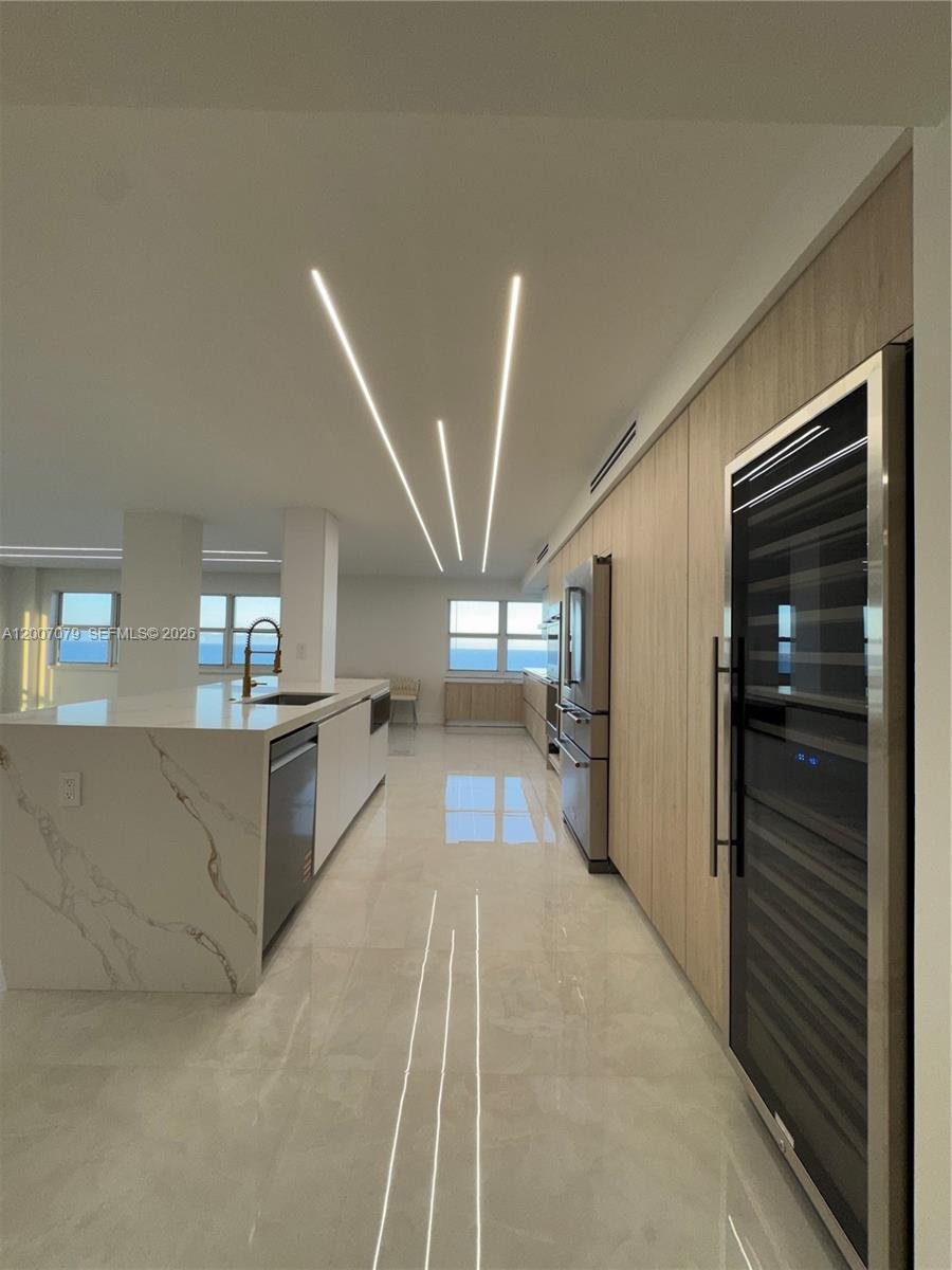 Condo in Fort Lauderdale, Florida, United States 3 - 17754798