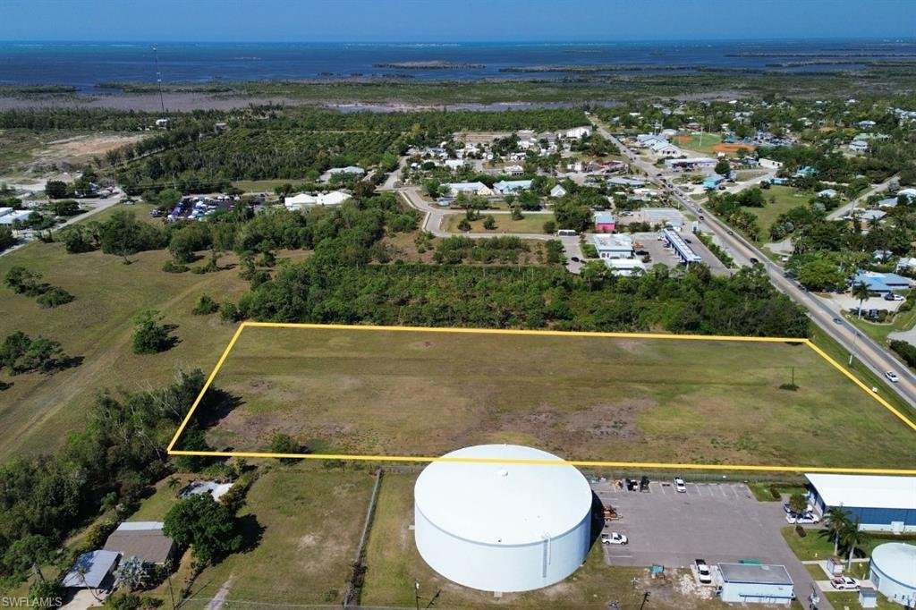 Land in Bokeelia, Florida, United States 2 - 17762922