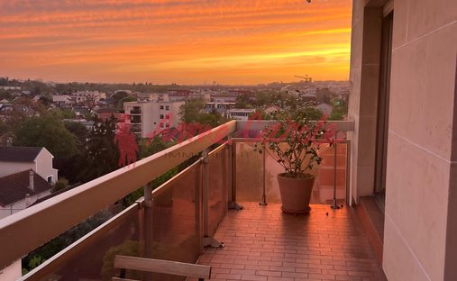 Apartment in Ledru Rollin, Le Perreux-sur-Marne, France 1