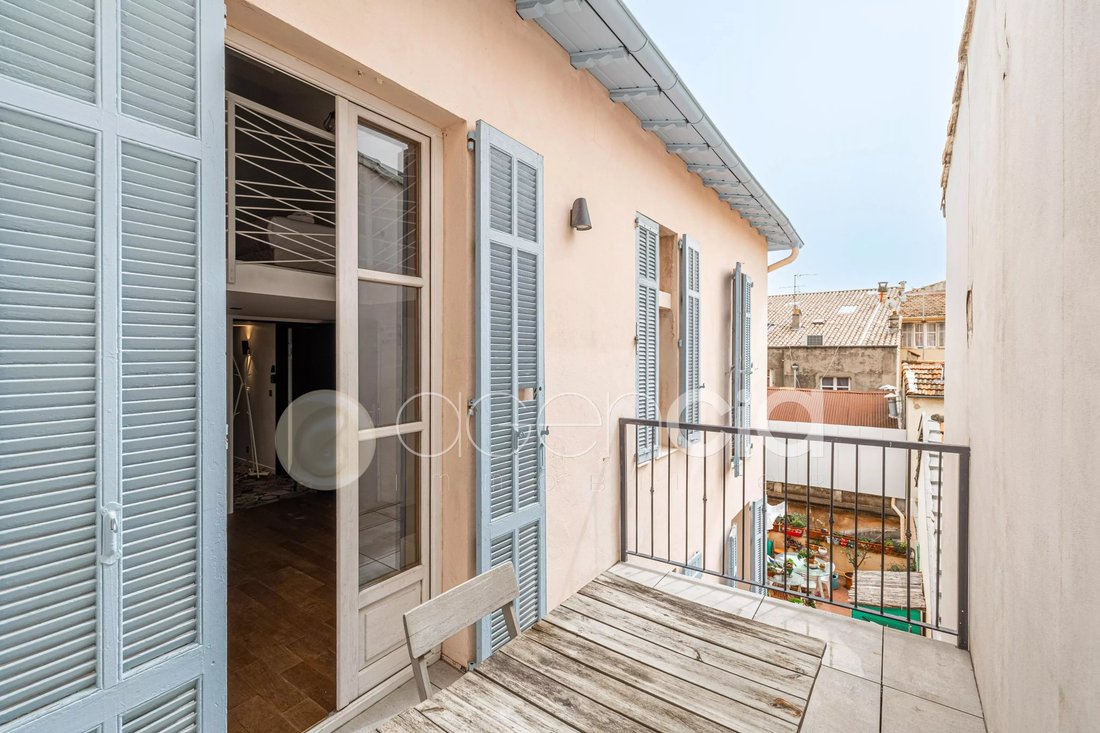 Saint Nicolas, Cannes, France 3 - 17756616