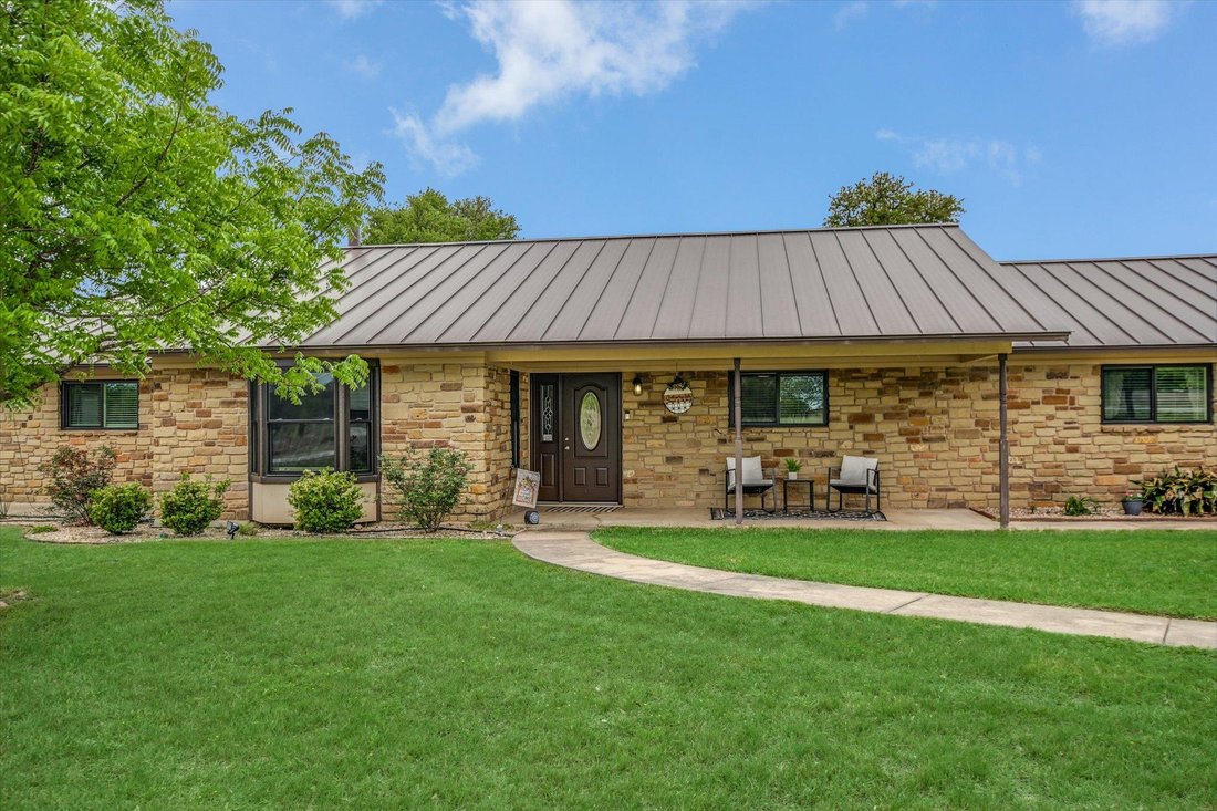 House in Kingsland, Texas, United States 2 - 17758705