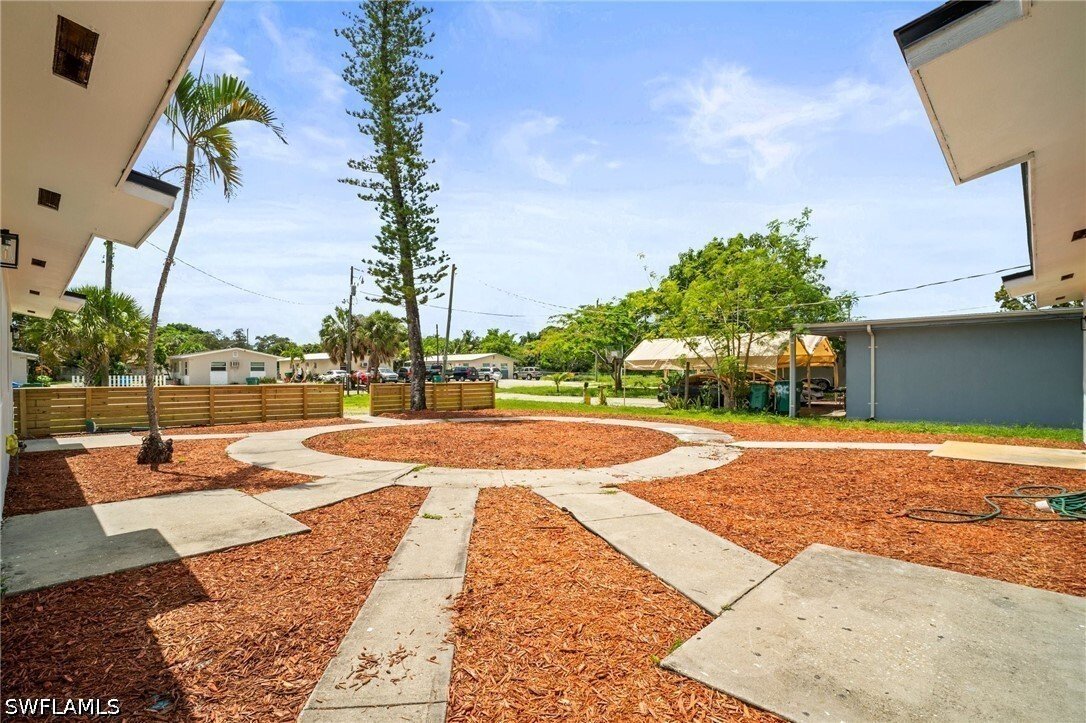 Naples, Florida, United States 4 - 17759595