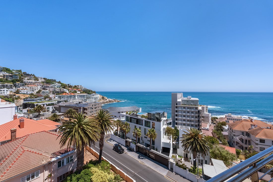 Apartment in Bantry Bay, Cape Town, South Africa 3 - 17757353